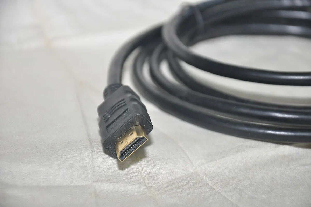 کابل ایکس باکس وان – سری کابل HDMI از نزدیک
