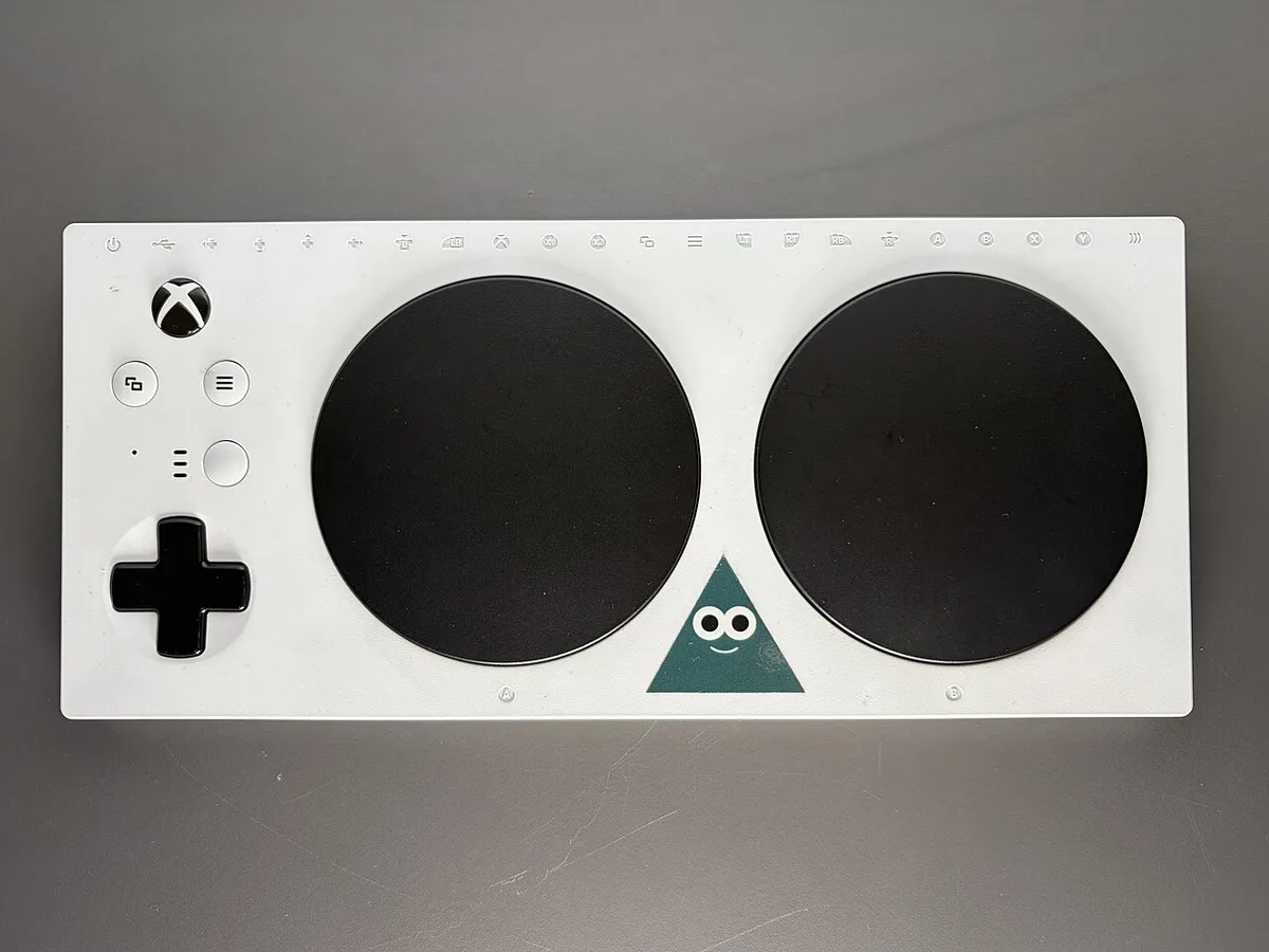 اکسسوری ایکس باکس – کنترلر Xbox Adaptive Controller